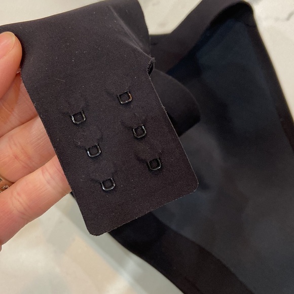 Lululemon Hold True Bra Black 36D Wireless Lightweight - Picture 9 of 11